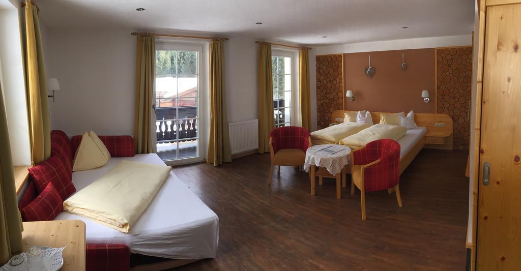 Hotel Garni Gruenmoos Санкт-Якоб-ин-Деферегген Экстерьер фото